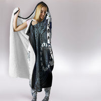Cook Islands Maori Language Week Hooded Blanket Tiare Maori Kuki Airani Blue Pattern
