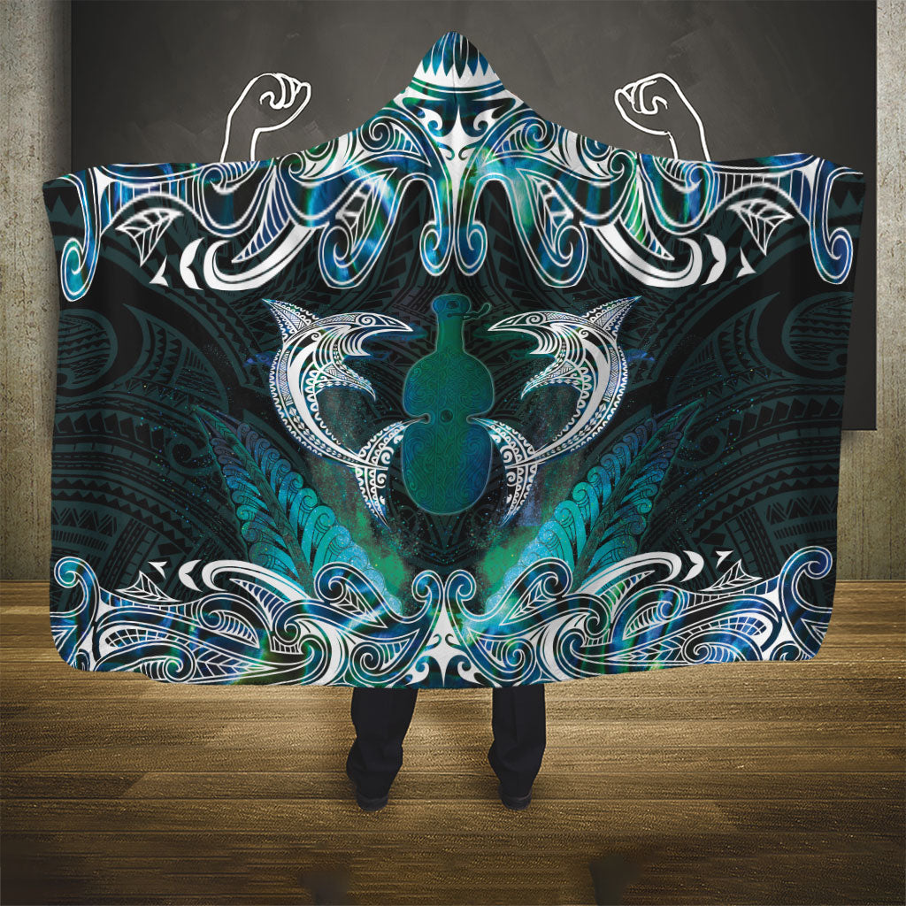 New Zealand Kotiate Weapon Hooded Blanket Aotearoa Mango Paua Shell Maori Pattern