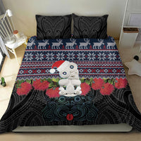 New Zealand Hei Tiki Christmas In July Bedding Set Pohutukawa Santa Xmas Polynesian Pattern