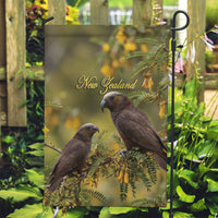 New Zealand Kaka Bird Garden Flag Kowhai Flower Landscape Style LT22 Garden Flag Green - Polynesian Pride