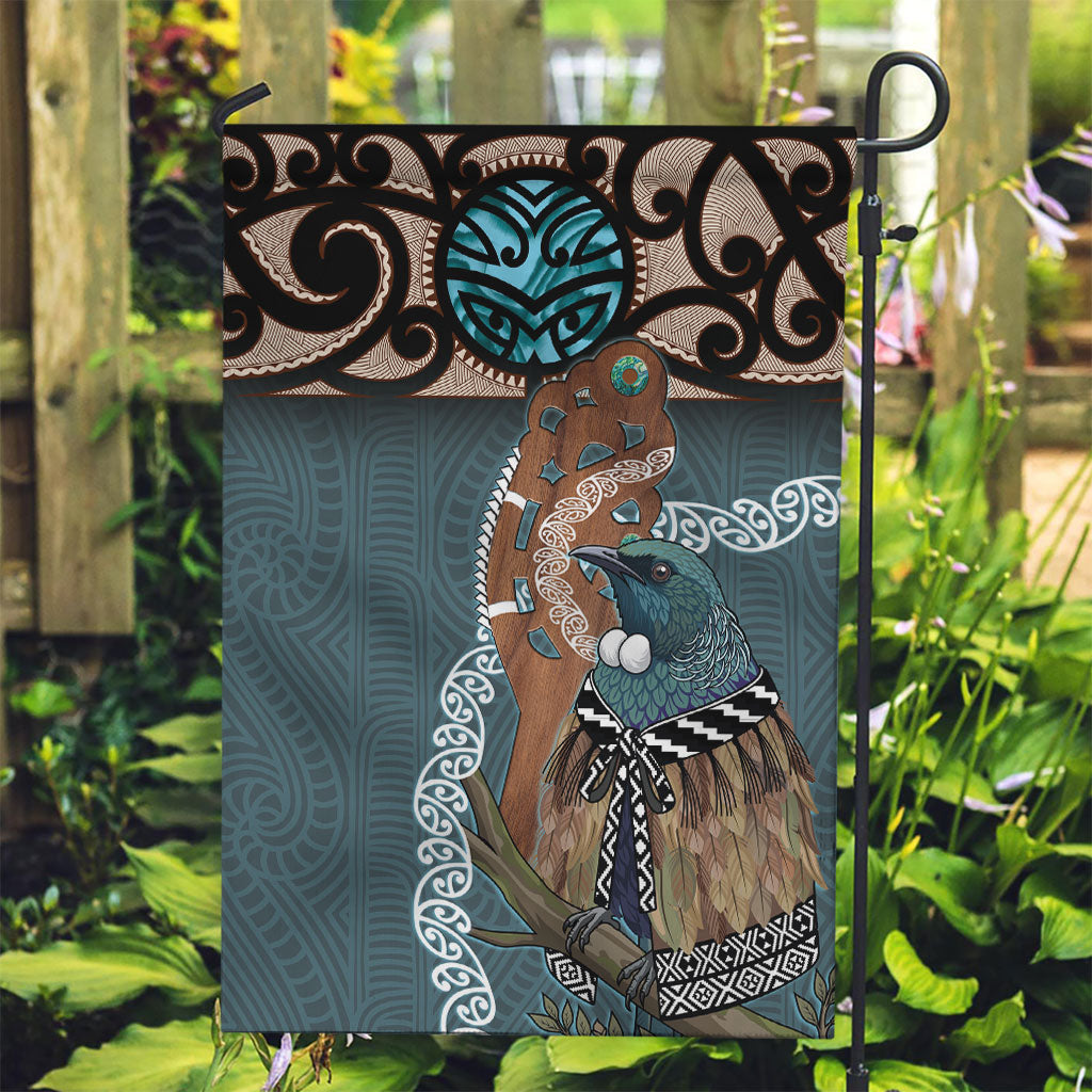New Zealand Tui Bird Maripi Garden Flag Maori Weapon Kowhaiwhai Pattern LT22 Garden Flag Slate Blue - Polynesian Pride
