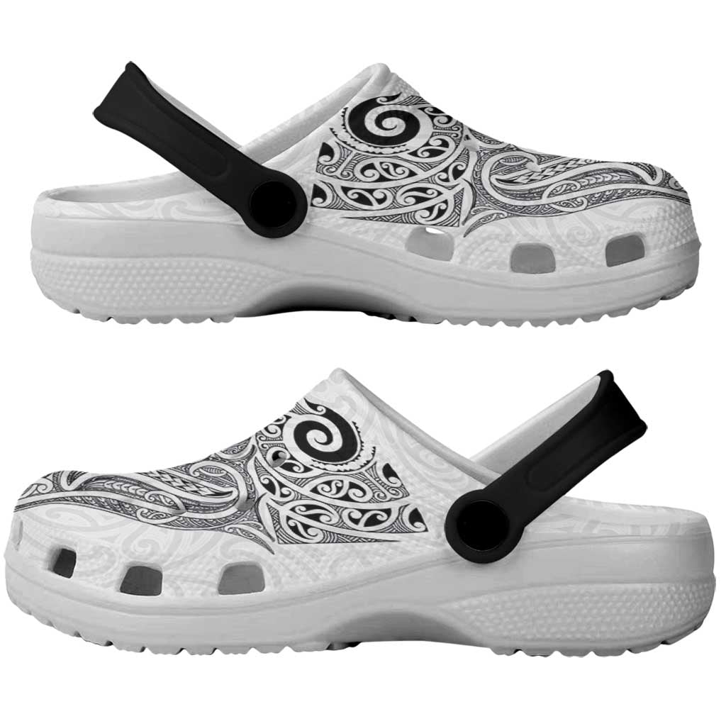New Zealand Sea Animals with Maori Tribal Tattoo Clogs Shoes White Color LT03