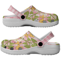 Squares Puakenikeni and Kalo Clogs Shoes Pink Palaka Hawaiian Quilt Pattern - Polynesian Pride