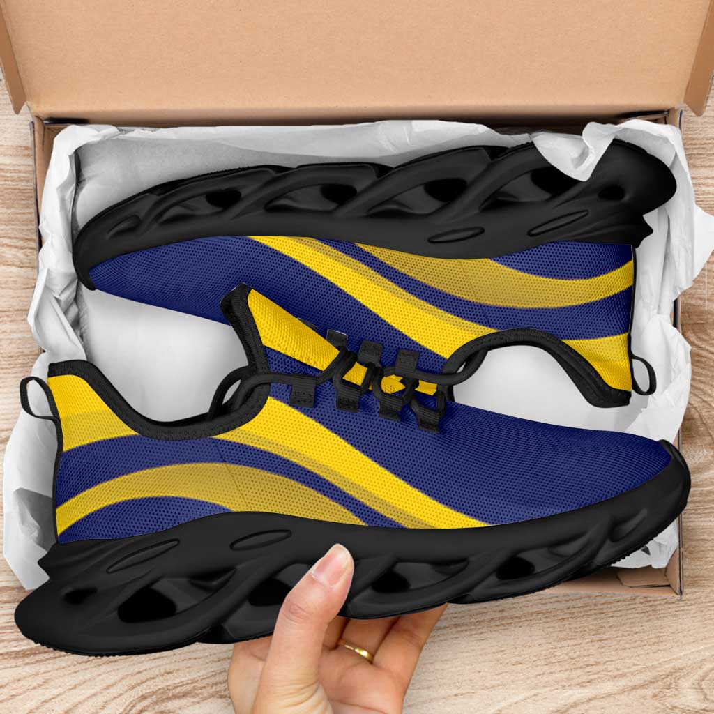 Tokelau Clunky Sneakers Flag-Inspired Curve Style