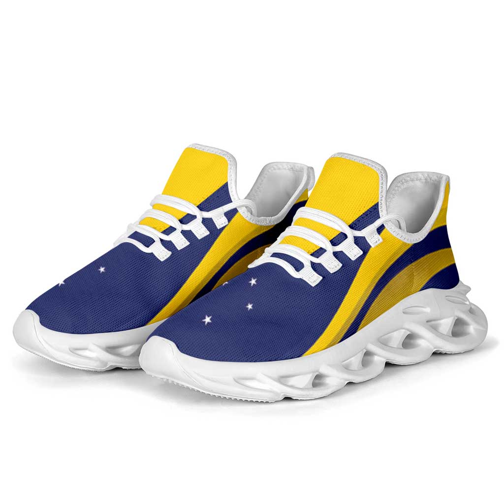 Tokelau Clunky Sneakers Flag-Inspired Curve Style