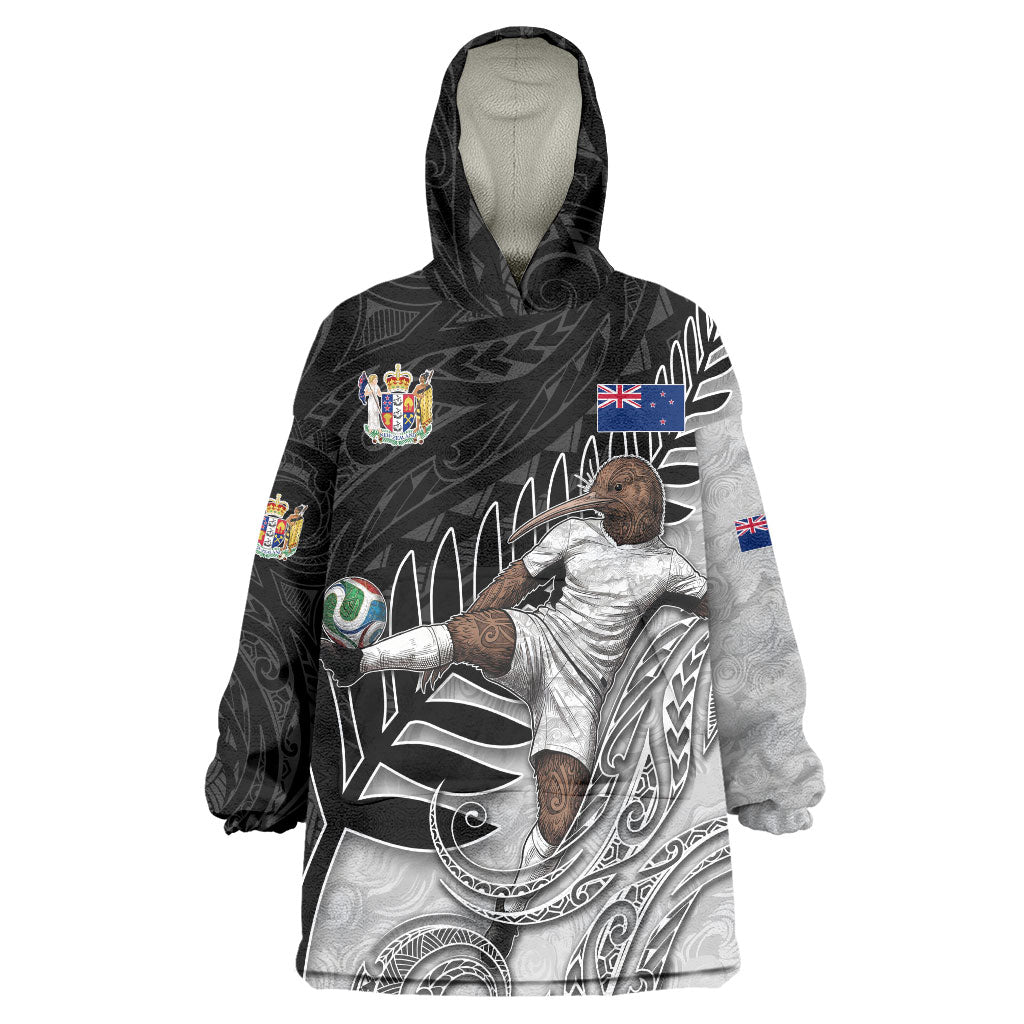 Personalized New Zealand Football Wearable Blanket Hoodie Kiwi Mascot with Silver Fern - Maori Tribal Tattoo Art TS04 One Size Black White - Polynesian Pride