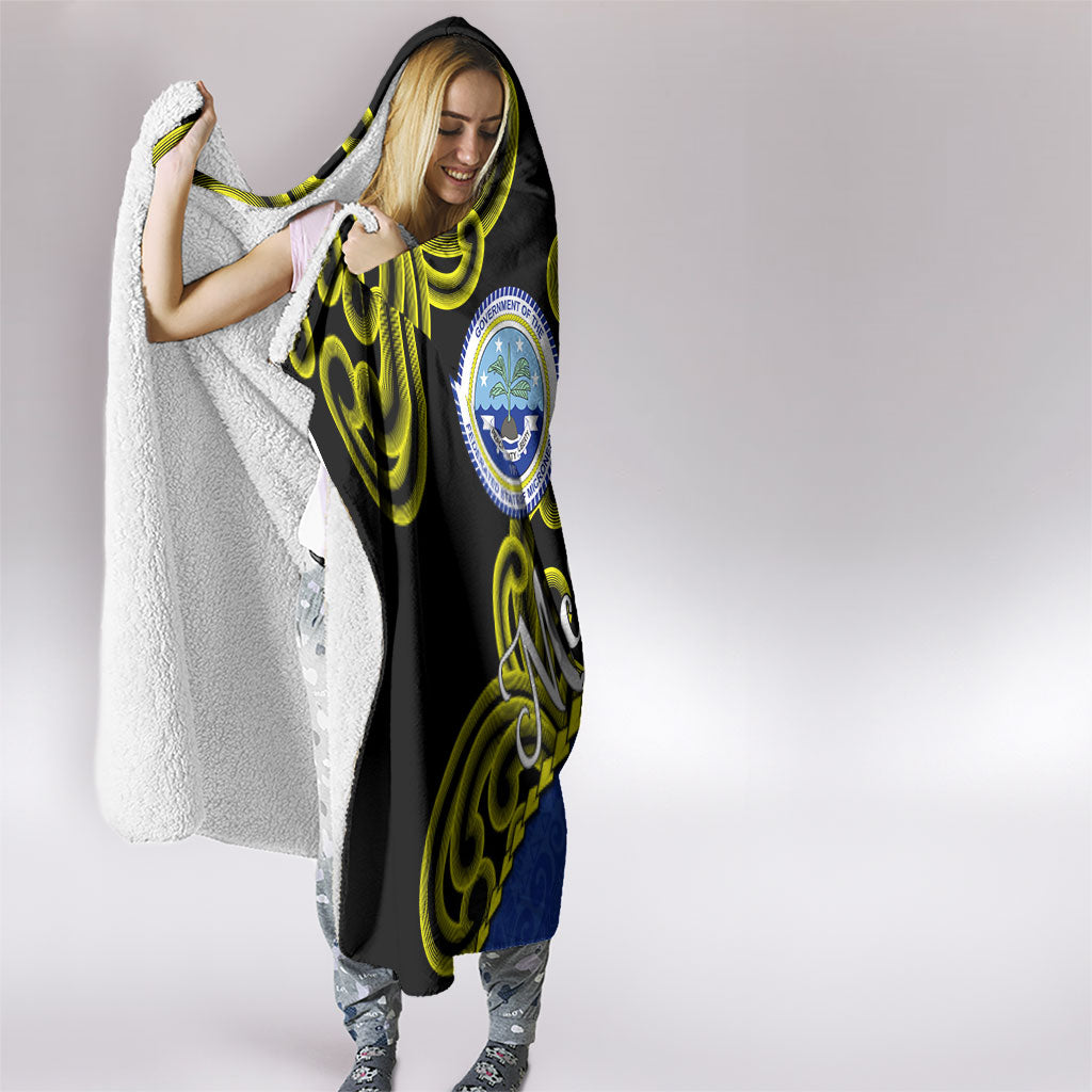 Federated States Of Micronesia FSM Hooded Blanket Pacific Islander Tribal Swirl Geometric Pattern