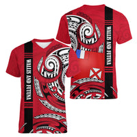 Wallis And Futuna Women V-Neck T-Shirt Tribal Polynesian Tattoo Flag Motif