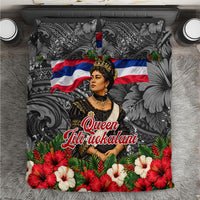 Queen Liliuokalani Hawaiian Flag Bedding Set Polynesian Tribal Pattern And Tropical Hibiscus TS04 Grey Red - Polynesian Pride