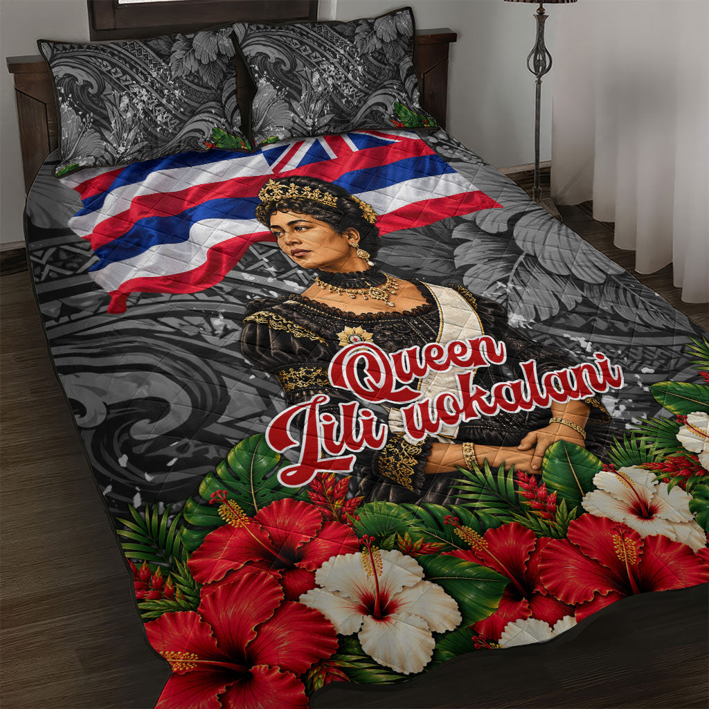 Queen Liliuokalani Hawaiian Flag Quilt Bed Set Polynesian Tribal Pattern And Tropical Hibiscus TS04 Grey Red - Polynesian Pride