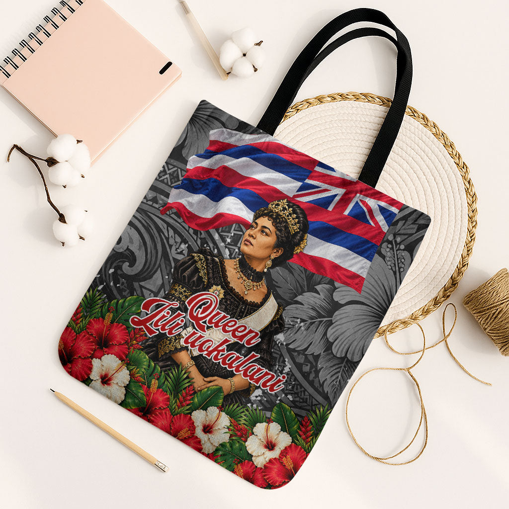 Queen Liliuokalani Hawaiian Flag Tote Bag Polynesian Tribal Pattern And Tropical Hibiscus TS04 Black Strap One Size Grey Red - Polynesian Pride