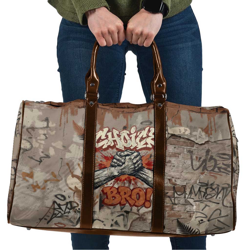 Choice Bro Graffiti Handshake Travel Bag New Zealand Slang Fern Brick Wall and Urban Street Art TS04 Multicolor - Polynesian Pride