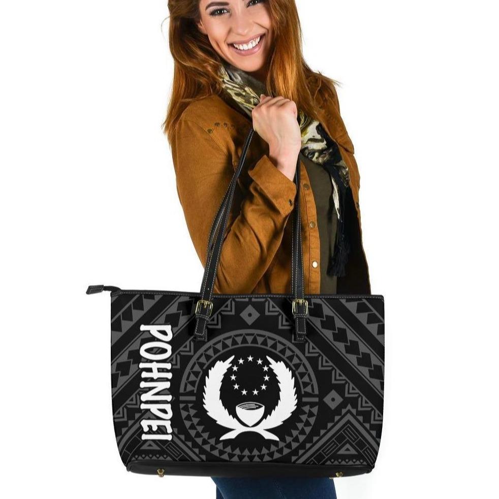 Pohnpei Leather Tote Bag - Pohnpei Seal With Polynesian Tattoo Style ( Black) Black - Polynesian Pride