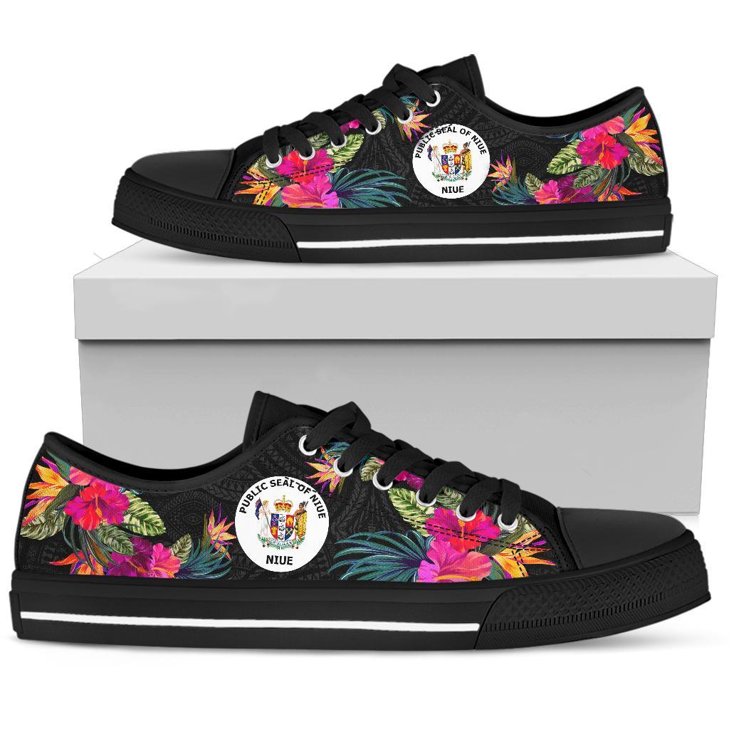 Niue Low Top Shoe - Hibiscus Polynesian Pattern - Polynesian Pride