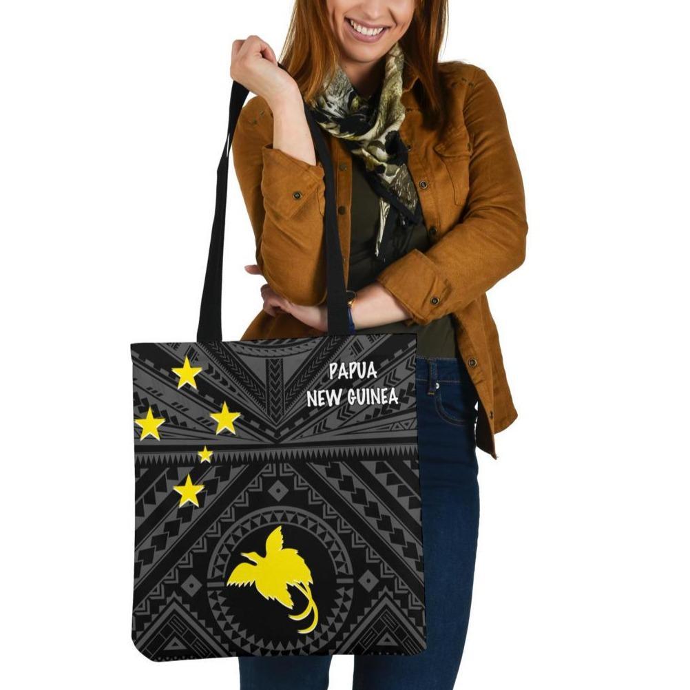 Papua New Guinea Tote Bags - Flag With Polynesian Patterns (Black) Tote Bag One Size Black - Polynesian Pride