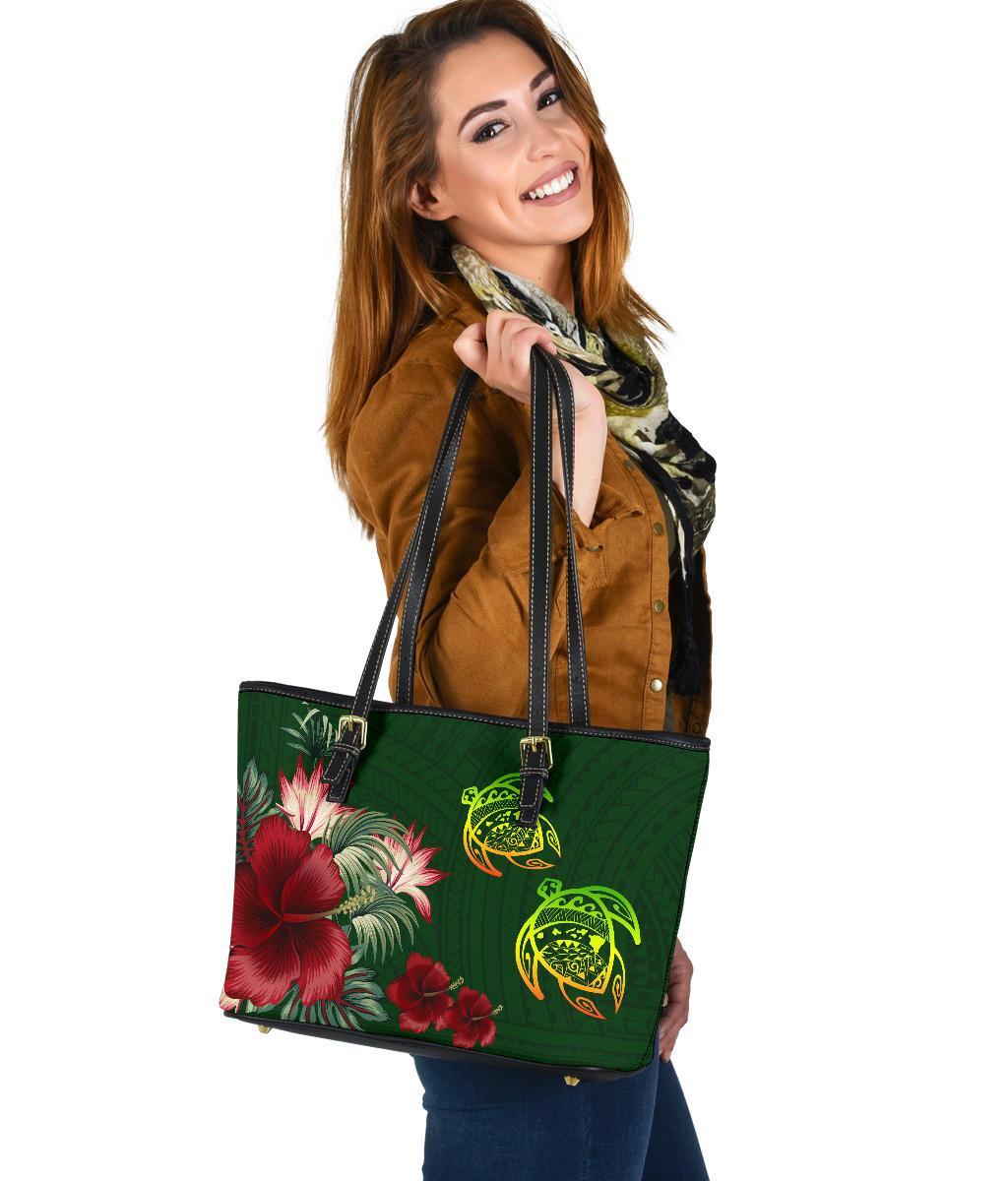 Hawaii Small Leather Tote - Turtle Hibiscus Pattern Hawaiian Small Leather Tote - Green Green - Polynesian Pride