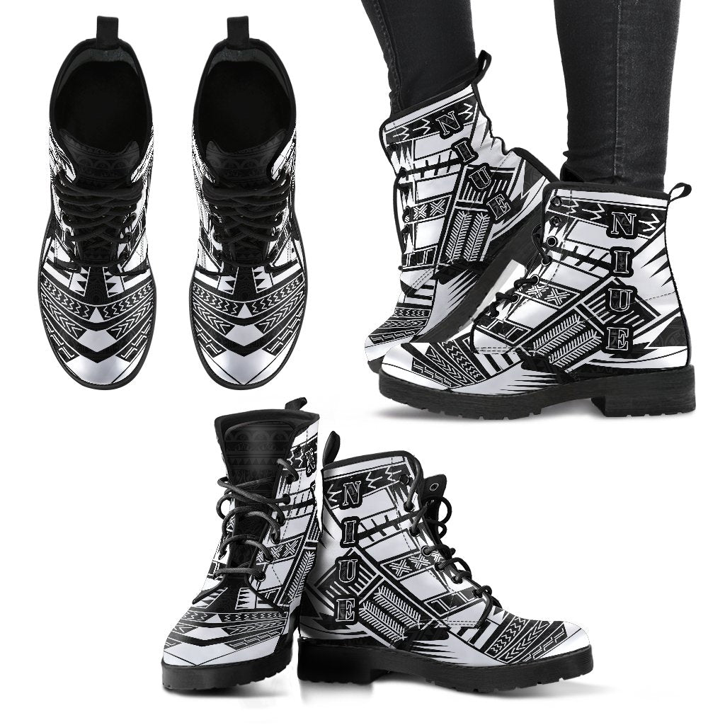 Niue Leather Boots - Polynesian Tattoo Black - Polynesian Pride