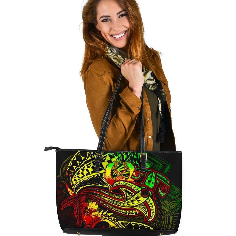 Pohnpei Leather Tote Bag - Reggae Shark Polynesian Tattoo Reggae - Polynesian Pride