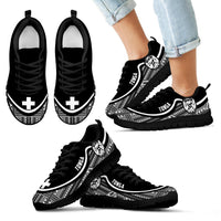 Tonga Wave Sneakers - Polynesian Pattern Black White Color Kid's Sneakers - Black - Tonga Black - Polynesian Pride