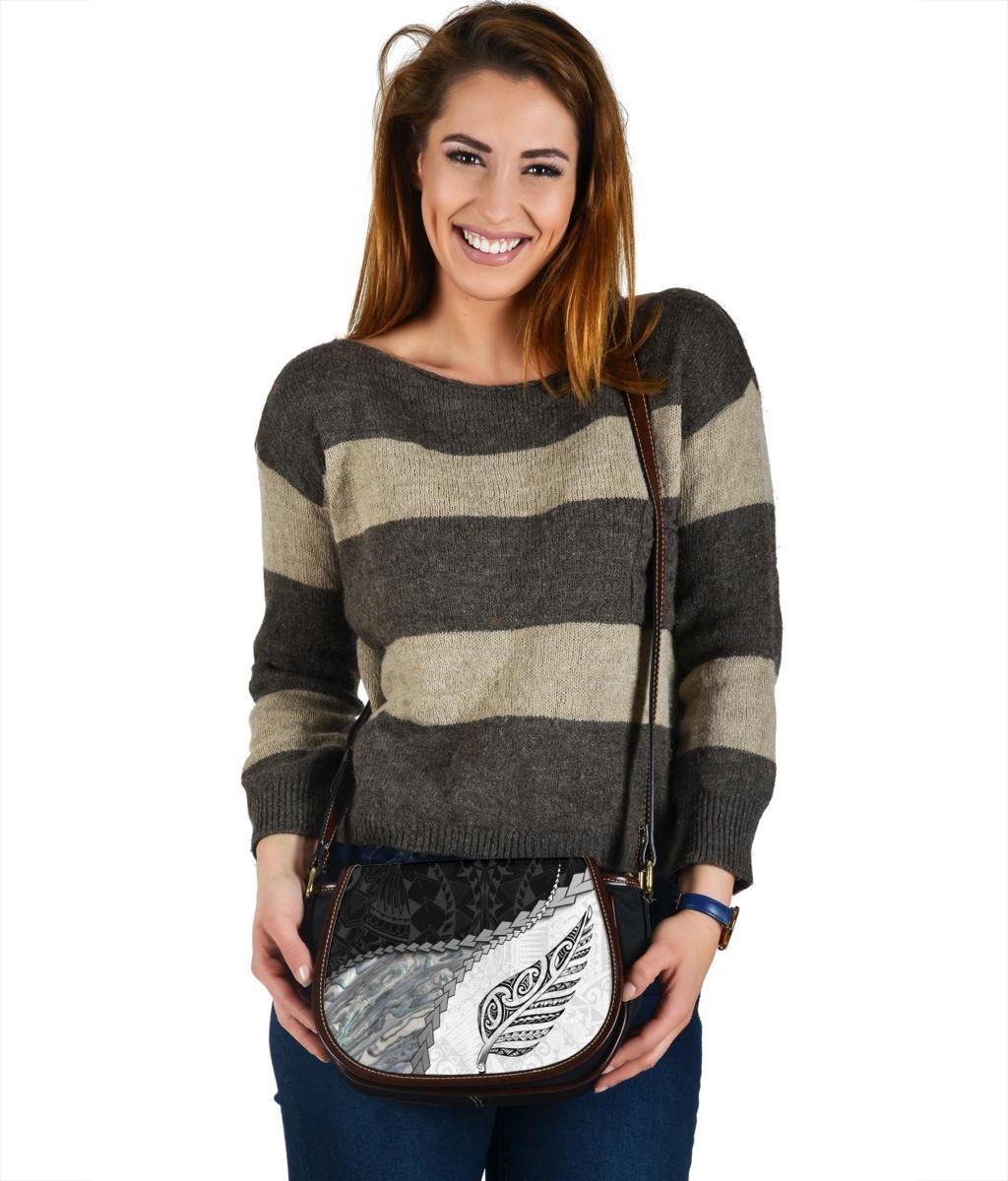 Paua Shell Maori Silver Fern Saddle Bag White - Polynesian Pride