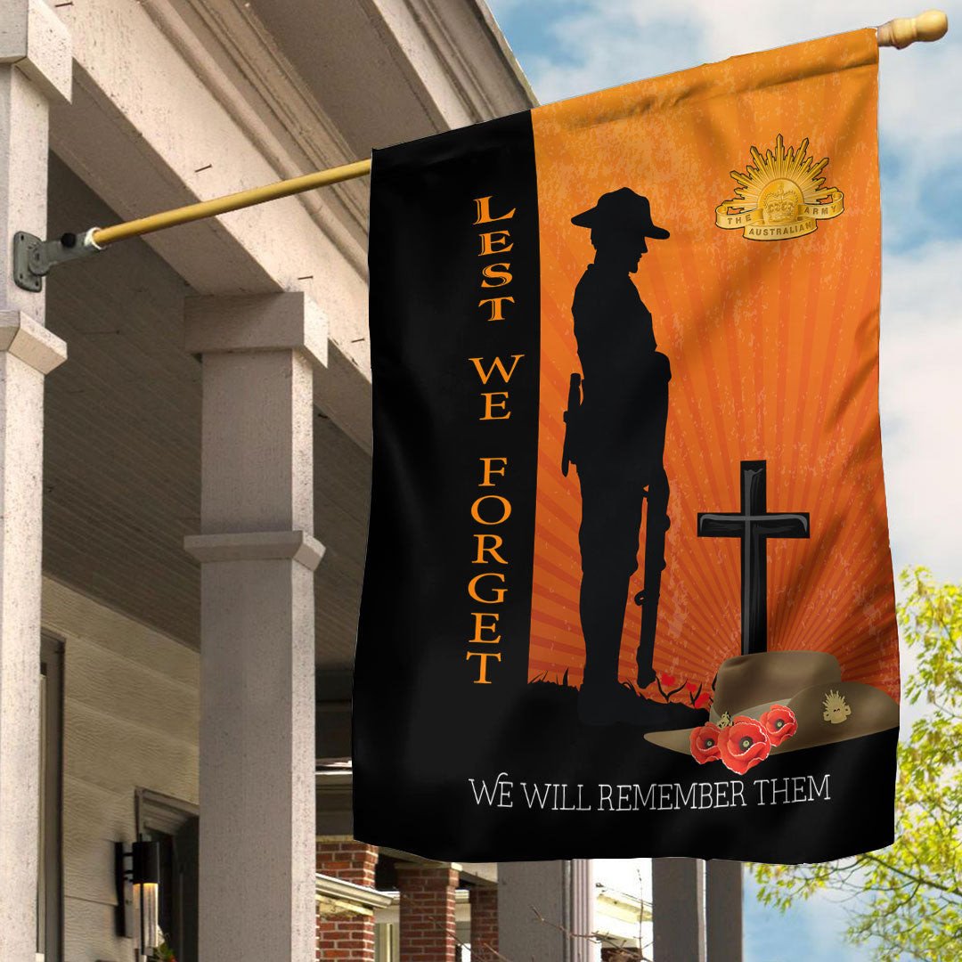 Polynesian Pride Flag - Anzac Day Lest We Forget Soldier Standing Guard Flag - Polynesian Pride