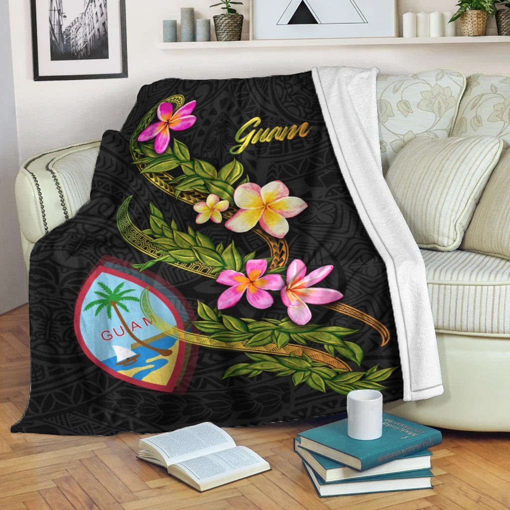 Guam Polynesian Blanket - Plumeria Tribal White - Polynesian Pride