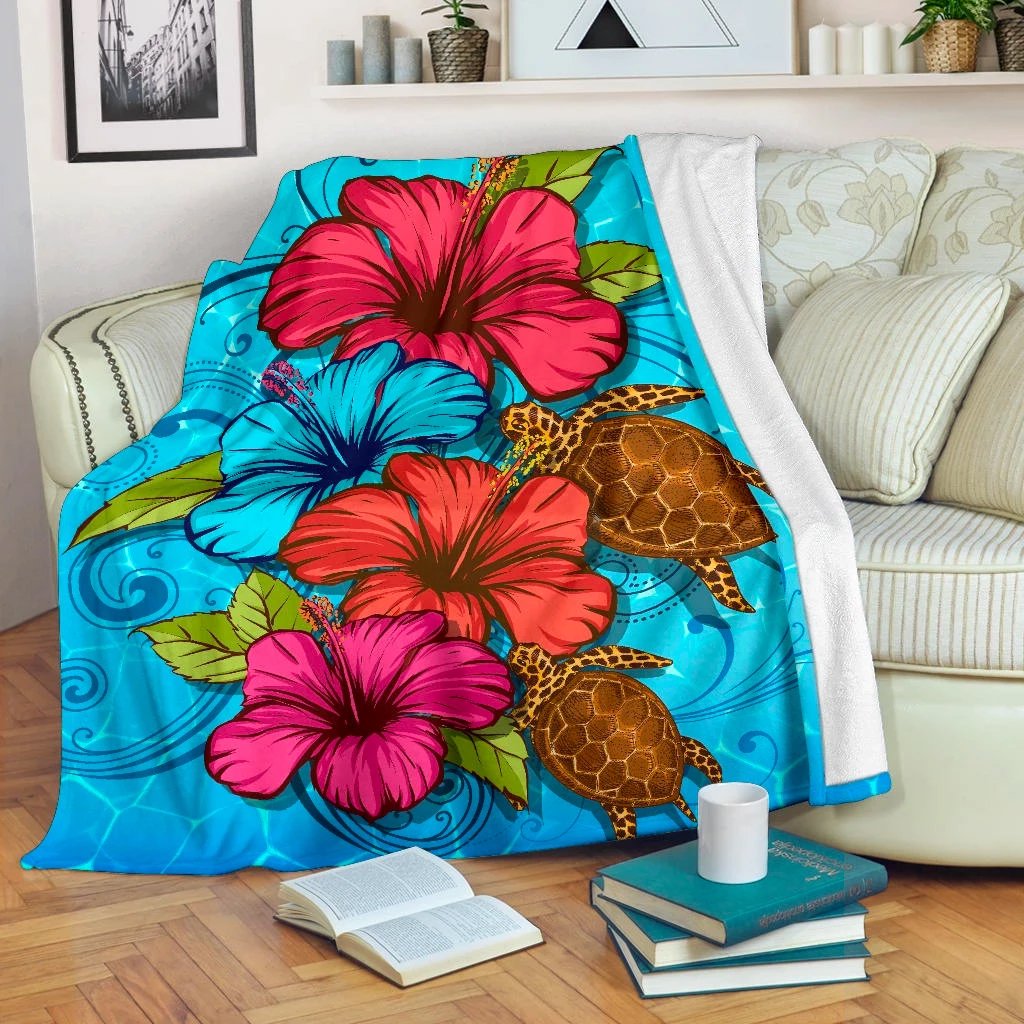 Ocean Hibiscus Premium Blanket White - Polynesian Pride