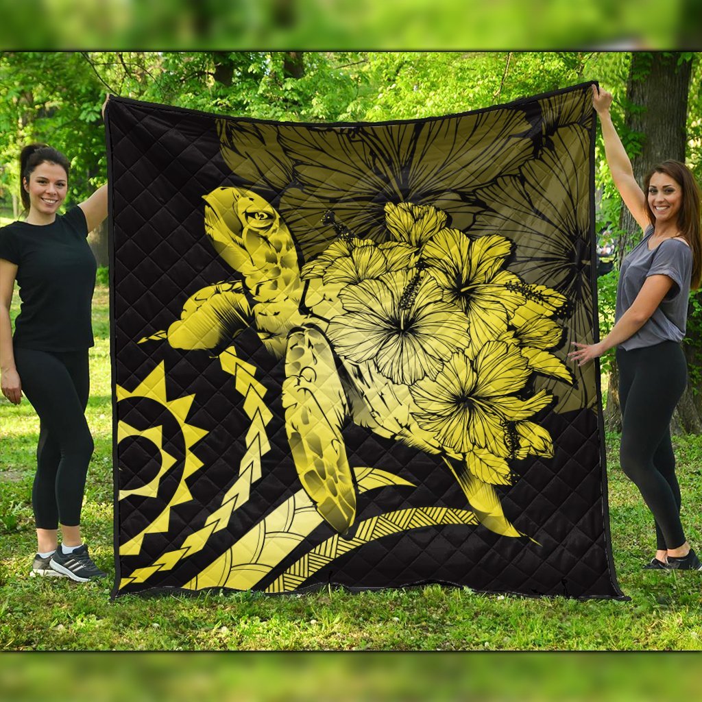 Hawaiian - Hawaii Turtle Hibiscus Polynesian Vintage Premium Quilts - Yellow - AH Black - Polynesian Pride