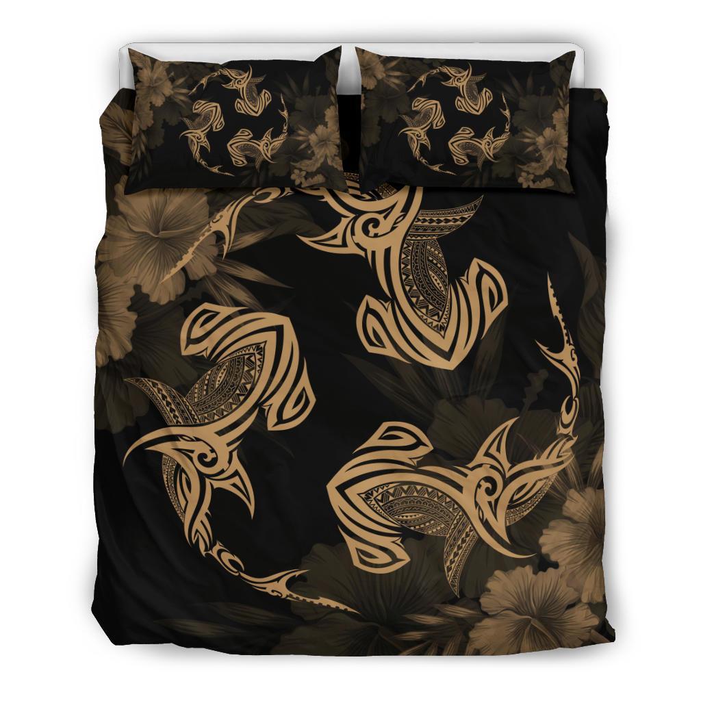 Hawaiian Hammerhead Shark Hibiscus Gold Polynesian Bedding Set Gold - Polynesian Pride