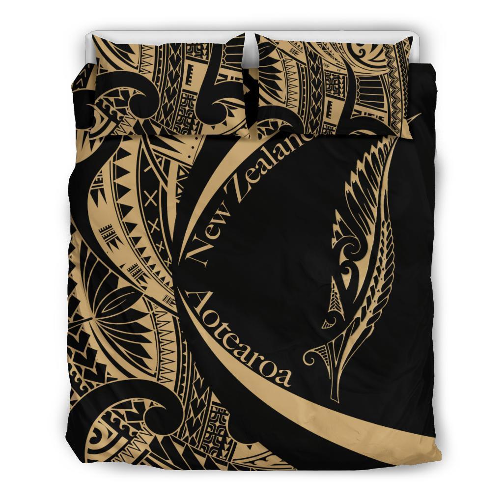 New Zealand Silver Fern Bedding Set Maori Tattoo Circle Style - Golden Black - Polynesian Pride