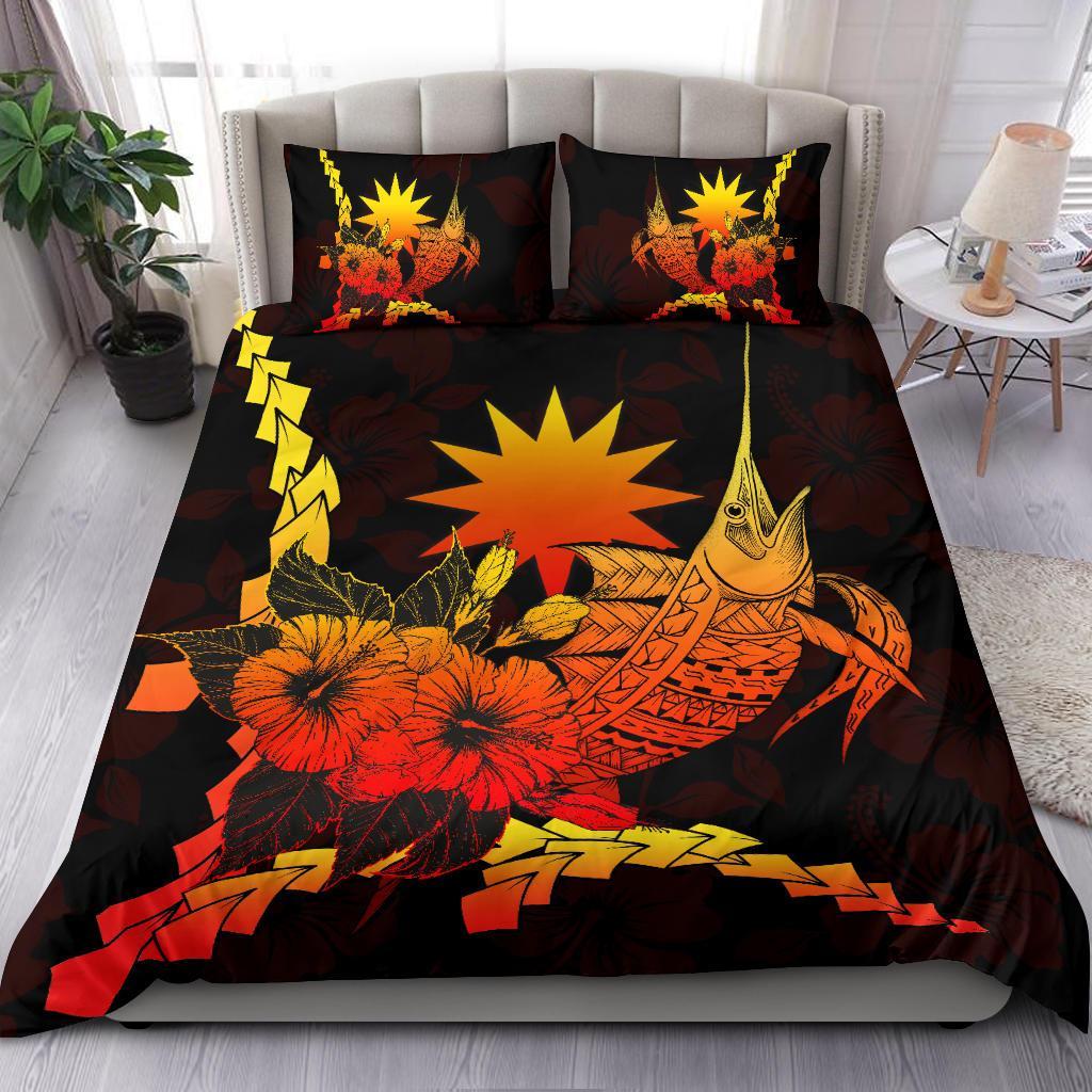 Nauru Polynesian Bedding Set - Swordfish With Hibiscus Black - Polynesian Pride