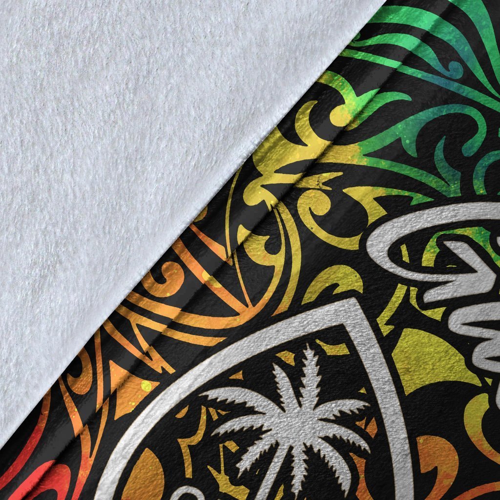 Guam Premium Blanket - Rainbow Polynesian Pattern - Polynesian Pride