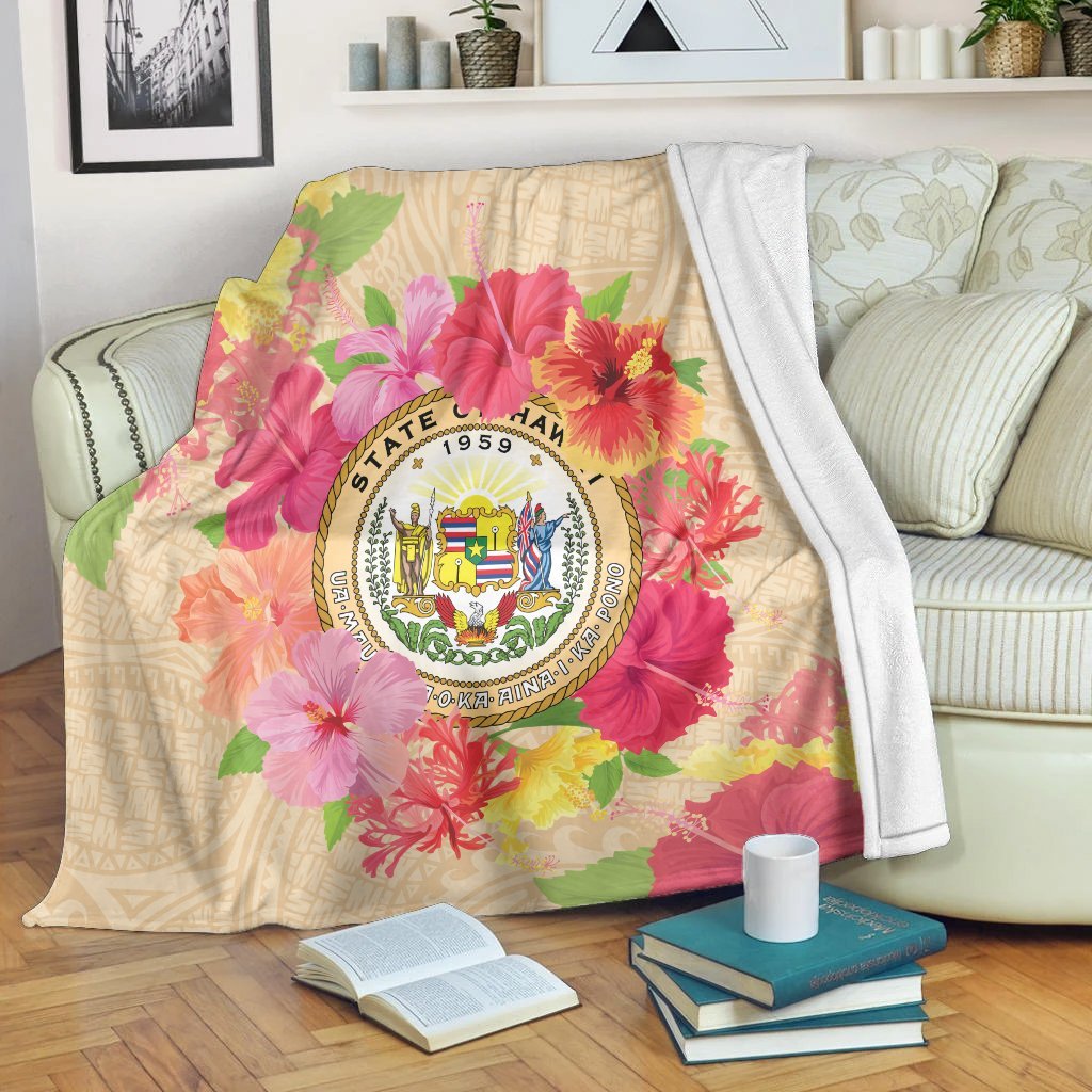 Hawaii Coat Of Arm Hibiscus Premium Blankets - AH White - Polynesian Pride