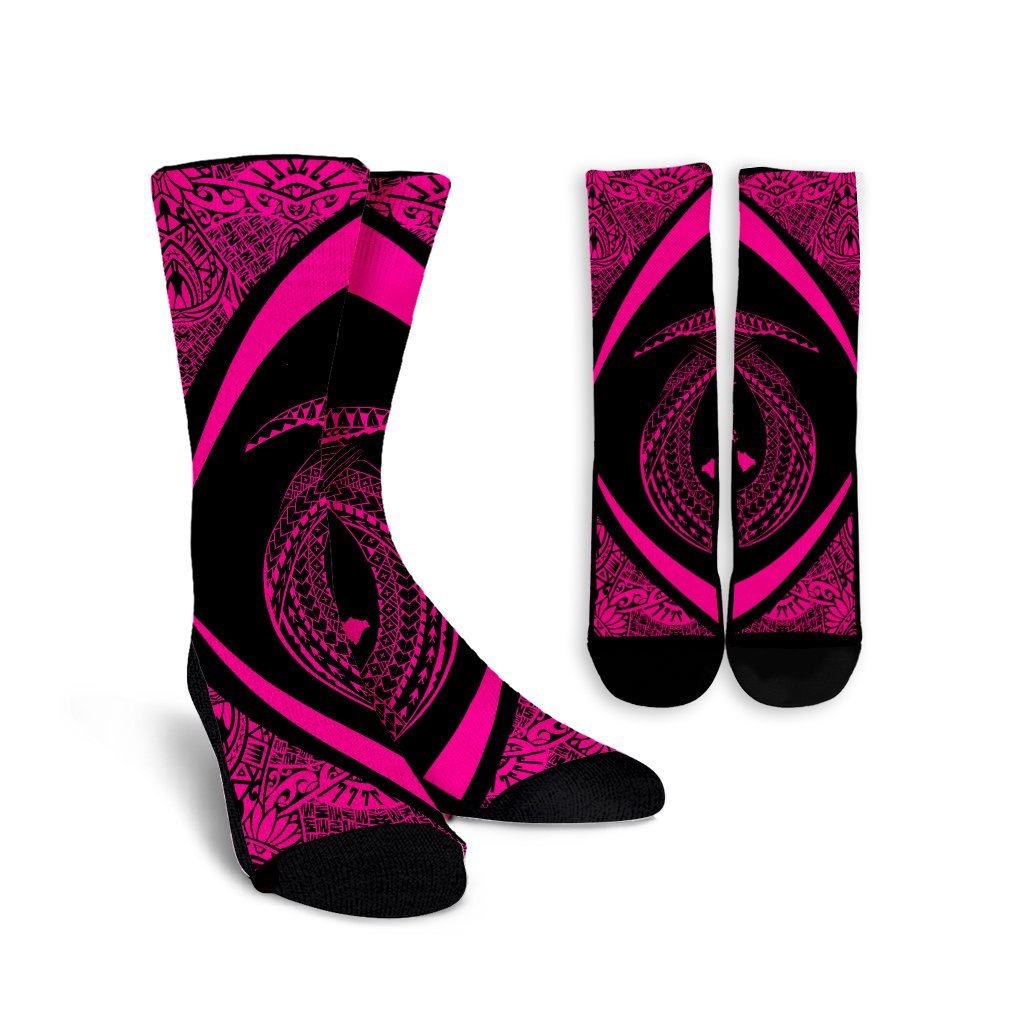 Hawaii Fish Hook Polynesian Crew Socks - Circle Style Pink - AH Crew Socks White - Polynesian Pride