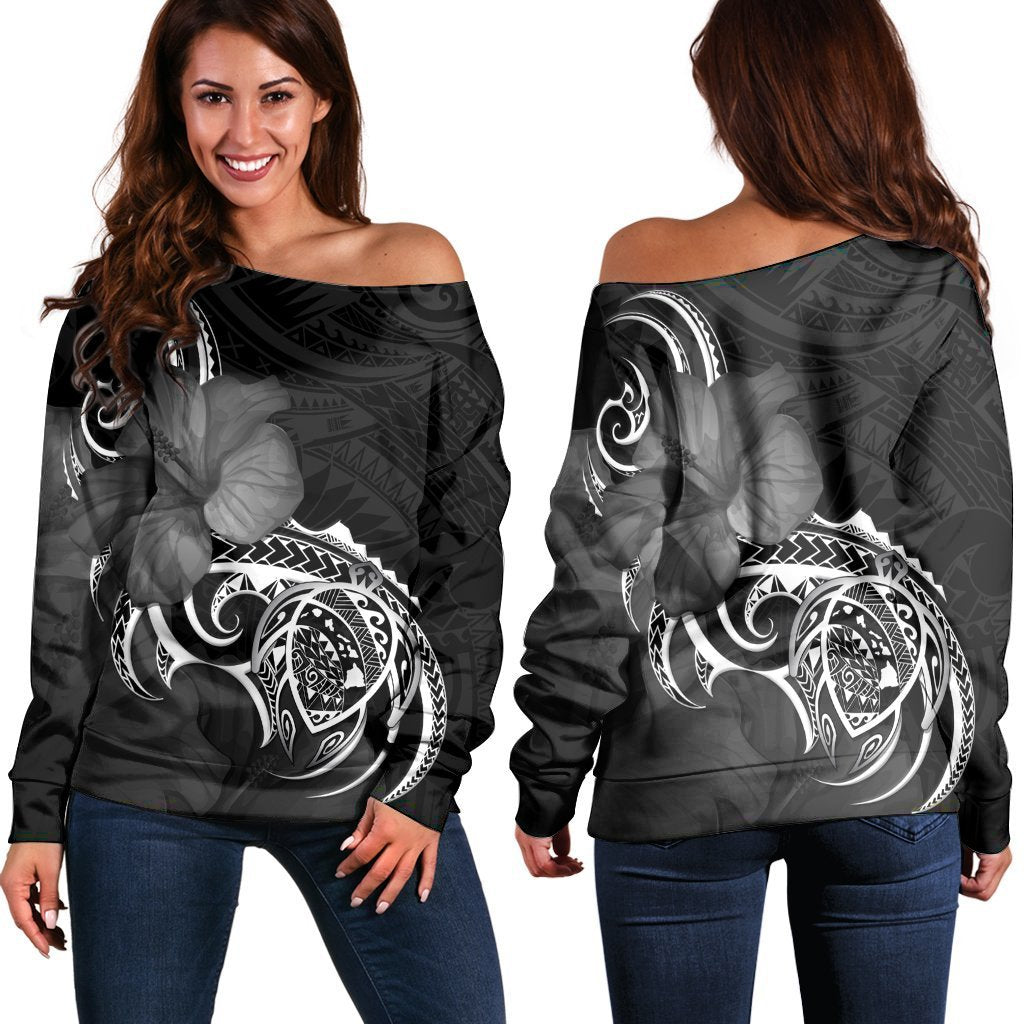 Hawaii Map Turtle Hibiscus Divise Polynesian Women's Off Shoulder Sweater - AH Black - Polynesian Pride