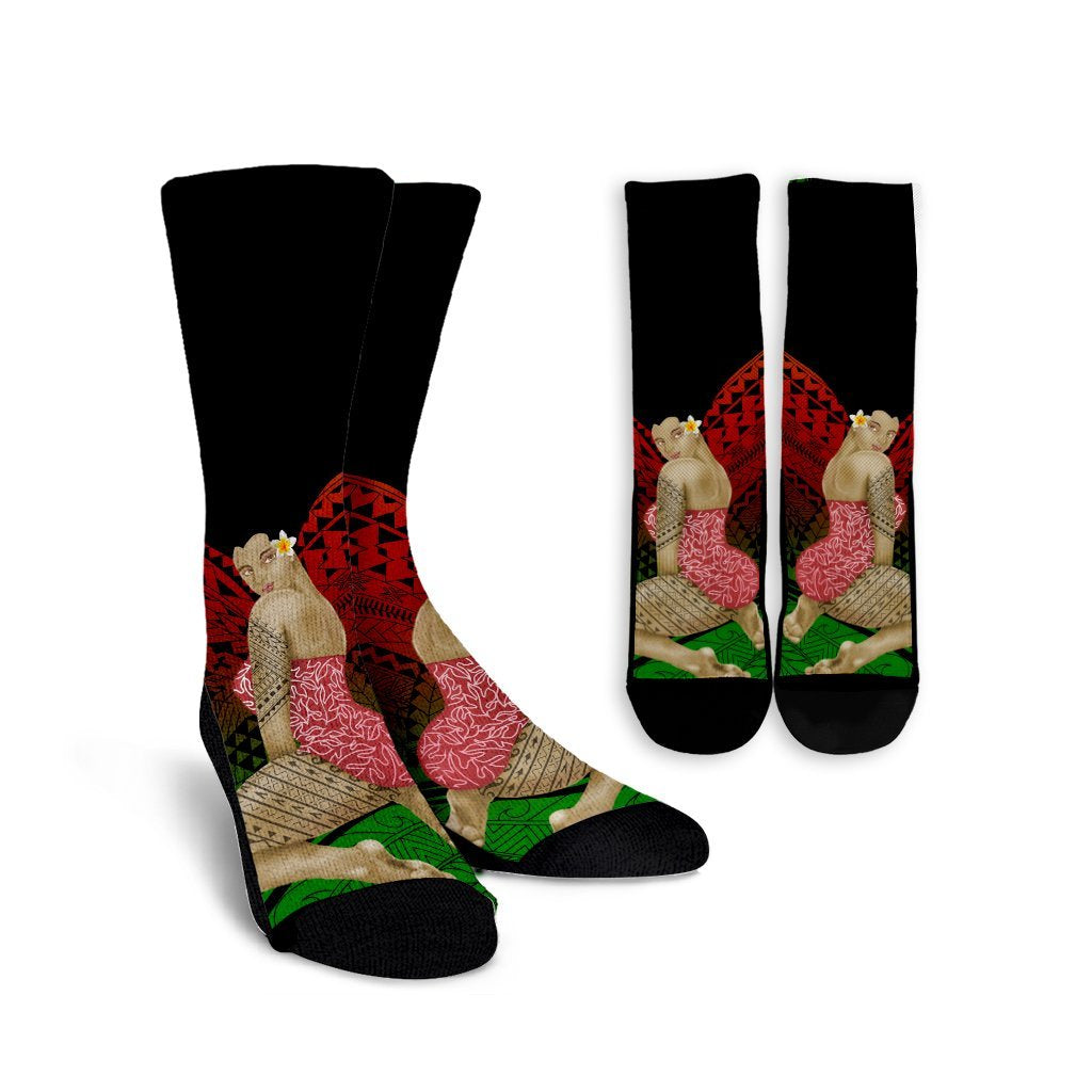 Hawaii Polynesian Hula Girl Wearing Plumeria Crew Socks Reggae - AH Crew Socks White - Polynesian Pride