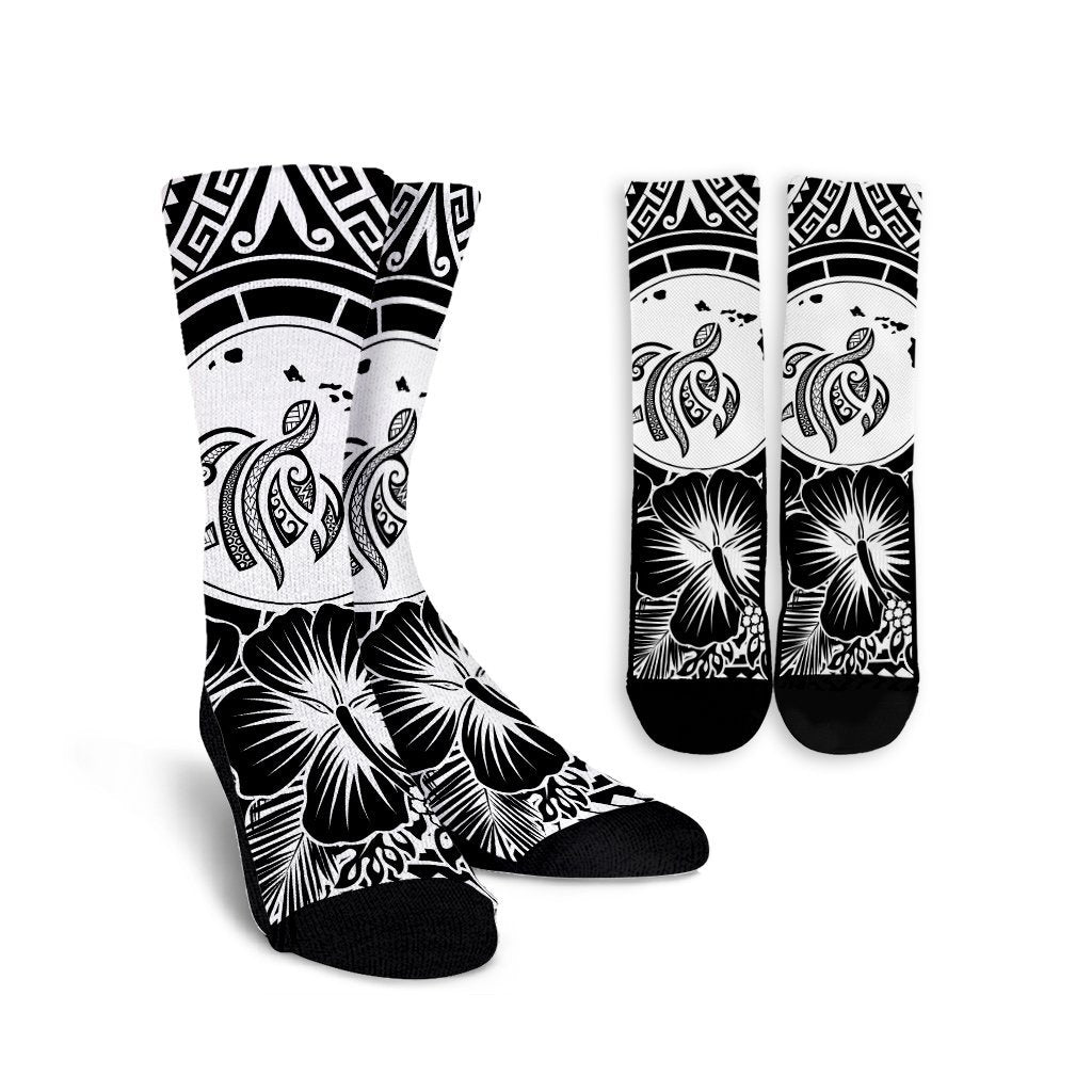 Hawaiian Map Honu Hibiscus Tropic White Polynesian Crew Socks - AH Crew Socks White - Polynesian Pride