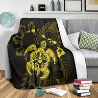 Hawaiian Map Kanaka Hibiscus Turtle Yellow Polynesian Premium Blankets - AH - Polynesian Pride