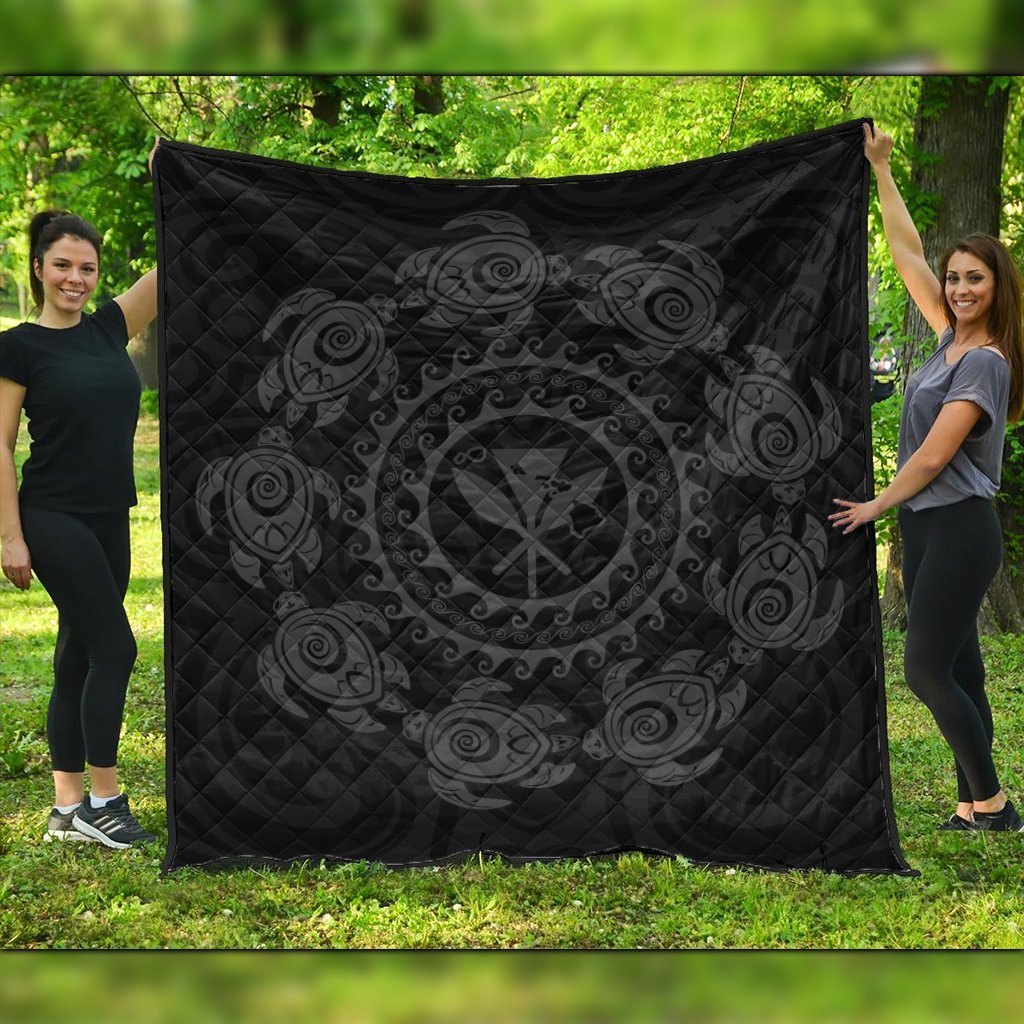 Hawaiian Map Kanaka Turtles Circle Style Gray Polynesian Premium Quilts - AH Black - Polynesian Pride