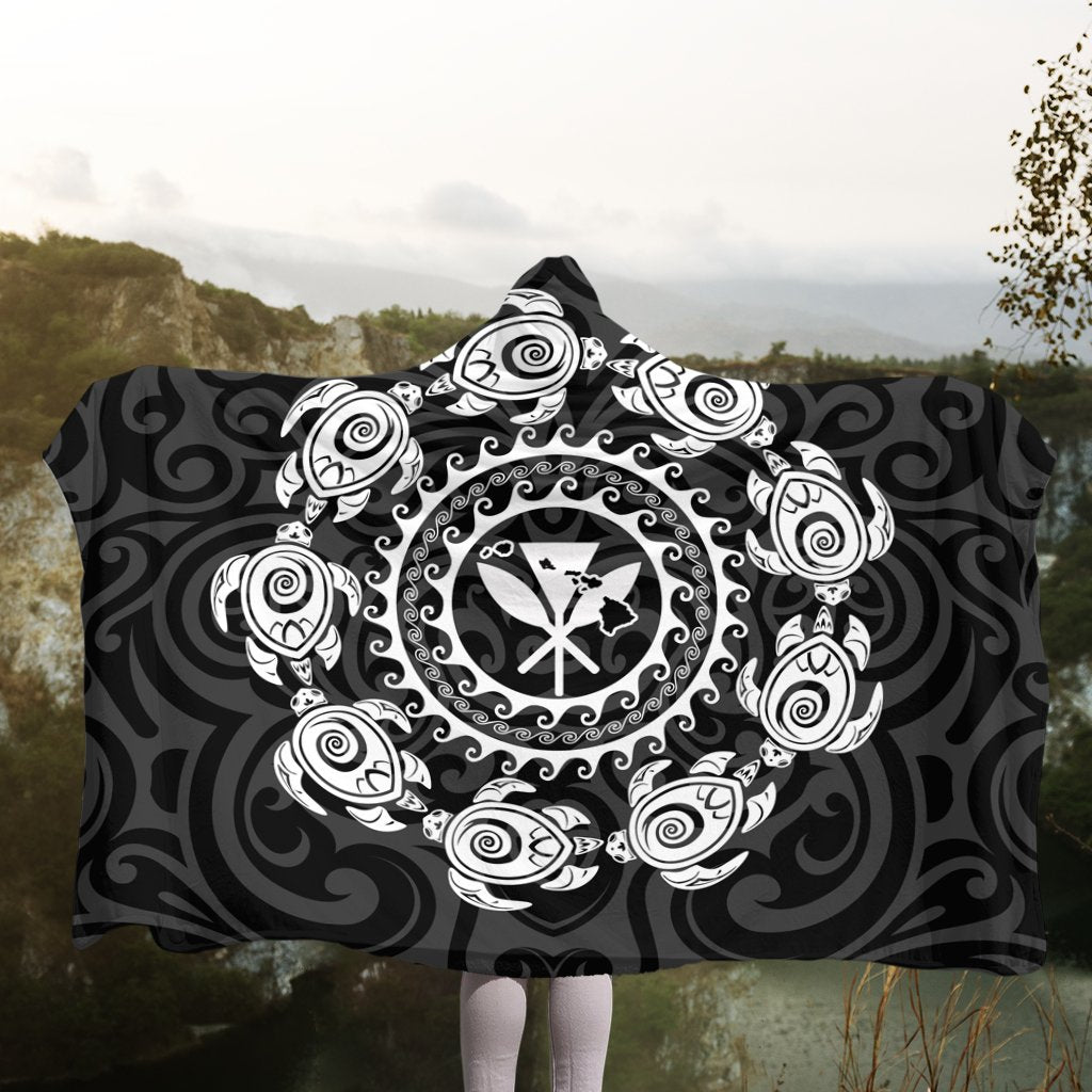 Hawaiian Map Kanaka Turtles Circle Style White Polynesian Hooded Blanket - AH - Polynesian Pride