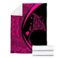 Hawaiian Map Manta Ray Polynesian Premium Blankets - Pink - AH - Polynesian Pride