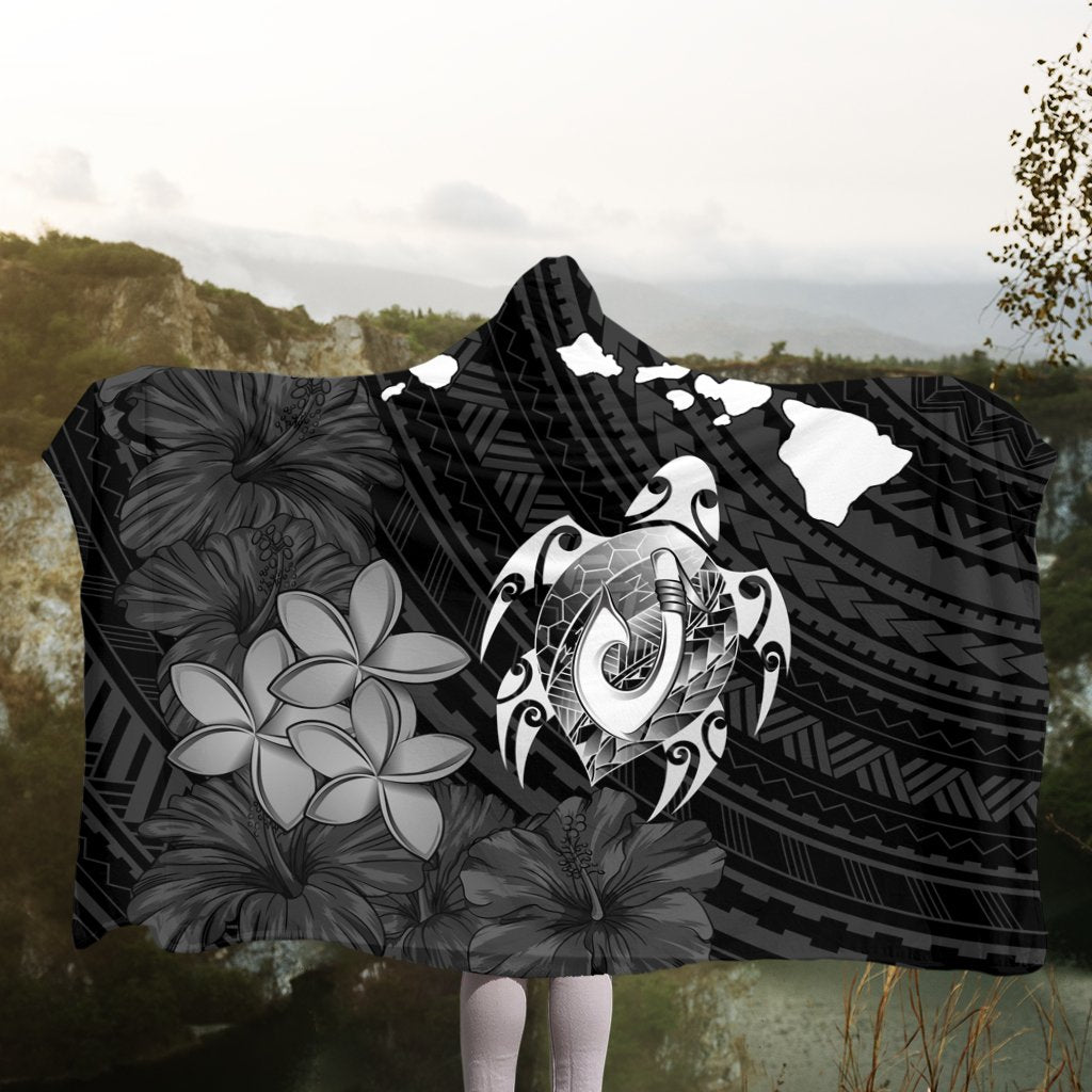 Hawaiian Map Turtle Plumeria Hibiscus Fish Hook Polynesian Hooded Blanket - AH - Polynesian Pride