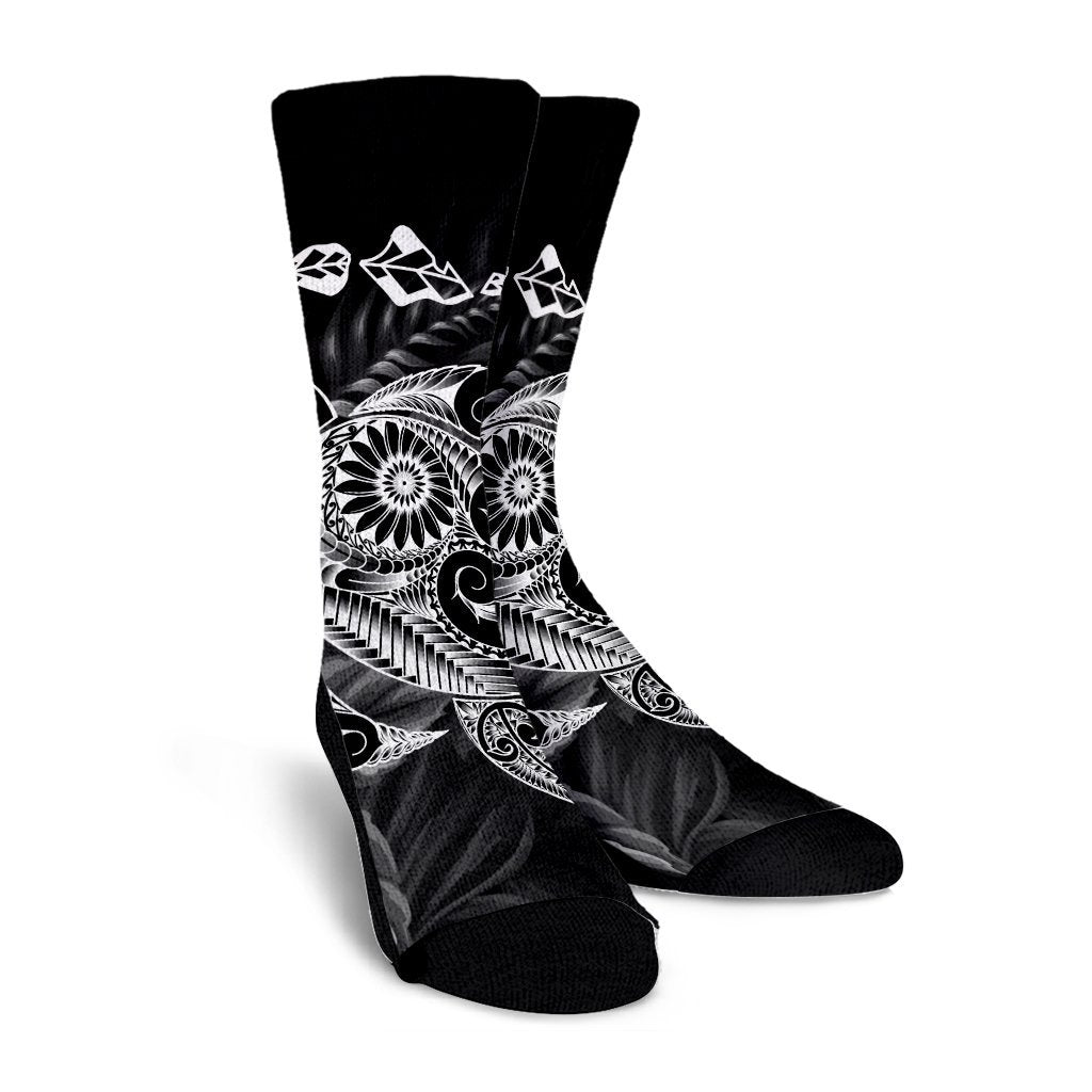 Hawaiian Map Turtle Tattoo Hibiscus Plumeria Polynesian Crew Socks - White - AH - Polynesian Pride