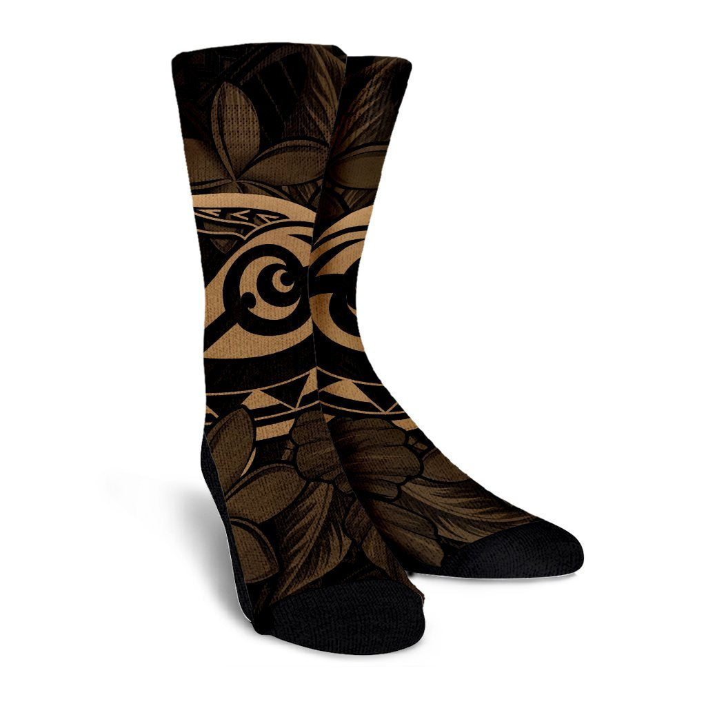 Hawaiian Turtle Hibiscus Plumeria Kanaka Polynesian Crew Socks Gold - Soft Style - AH - Polynesian Pride