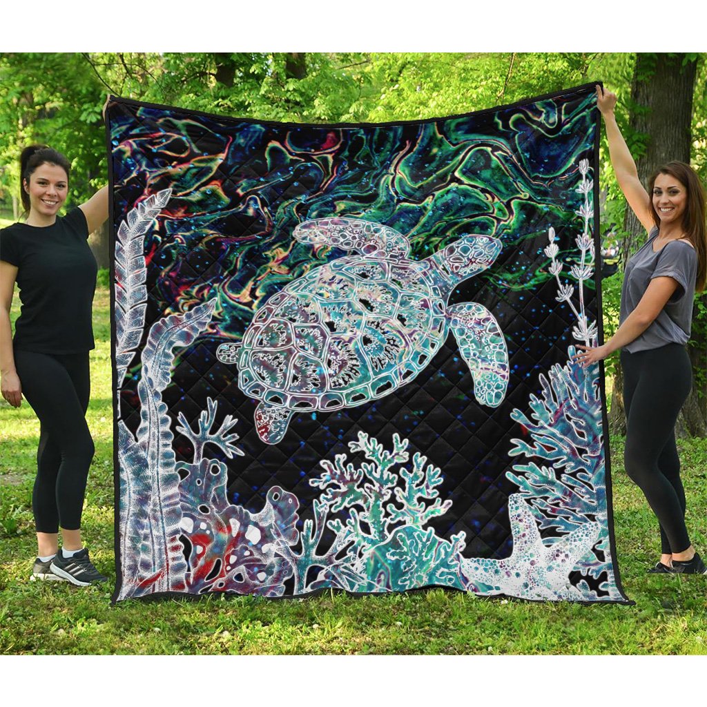 Hawaii Turtle Corals Shell Background Premium Quilt - AH Black - Polynesian Pride