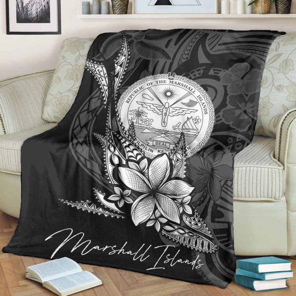 Marshall Islands Premium Blanket - Fish With Plumeria Flowers Style - Polynesian Pride