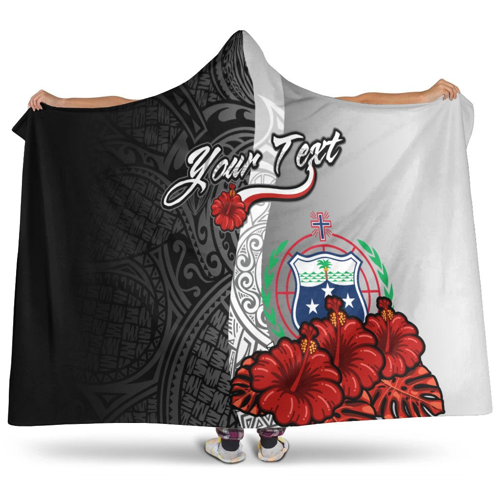 Samoa Polynesian Custom Personalised Hooded Blanket - Coat Of Arm With Hibiscus White Hooded Blanket White - Polynesian Pride