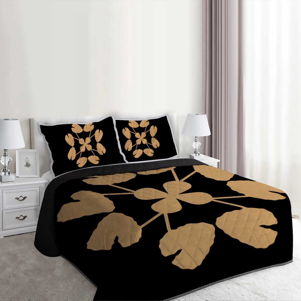 Hawaiian Royal Pattern Quilt Bed Set - Black And Gold - D3 Style - Polynesian Pride