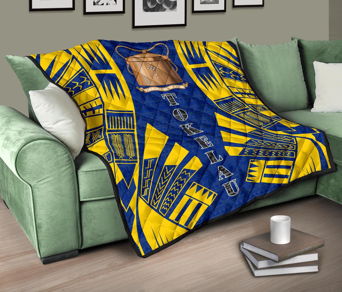 Tokelau Premium Quilt - Tokelau Coat Of Arms Polynesian Yellow Tattoo - Polynesian Pride