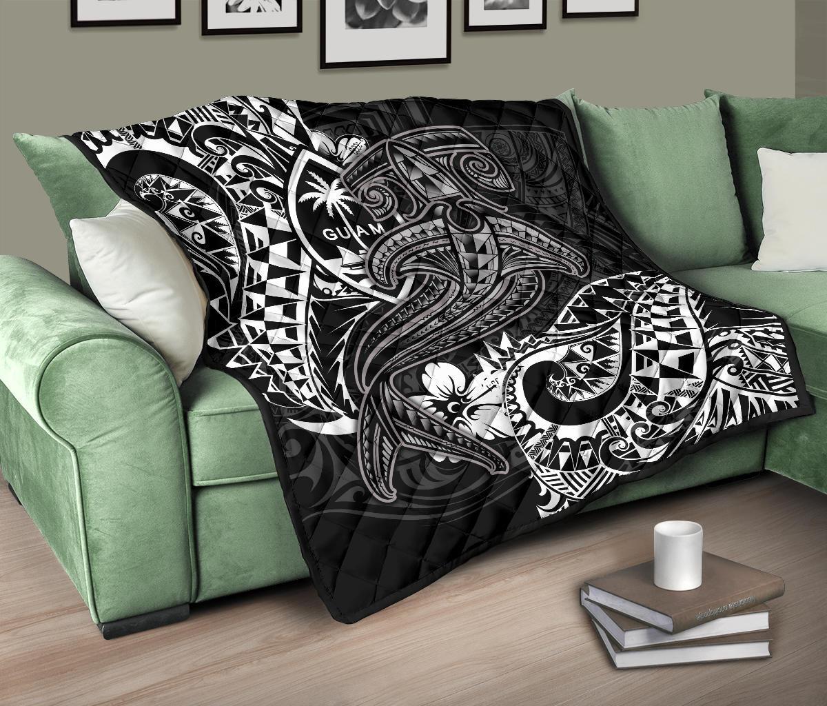 Guam Polynesian Premium Quilt - White Shark Polynesian Tattoo - Polynesian Pride